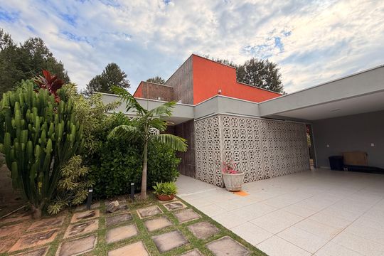 Casa de Condomínio à venda com 3 quartos, 1000m² em Caxambu, Jundiaí