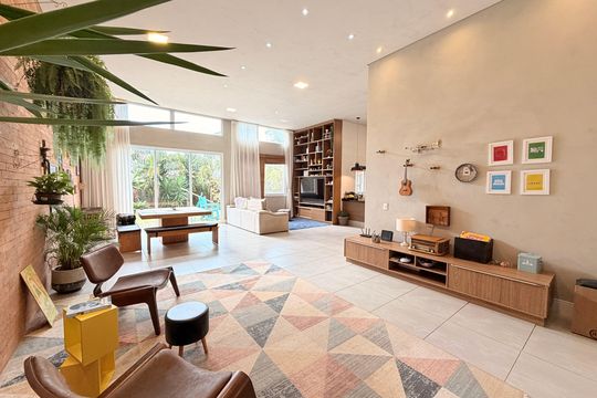 Casa de Condomínio à venda com 3 quartos, 1000m² em Caxambu, Jundiaí