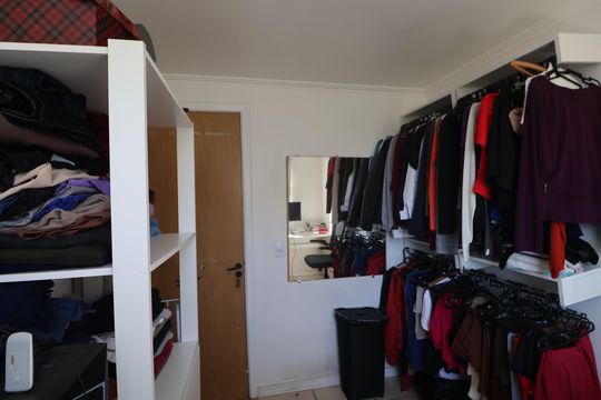 Quarto 2 de apartamento para alugar com 2 quartos, 47m² em Mato Grande, Canoas