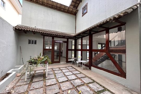 Área externa de casa de condomínio à venda com 3 quartos, 250m² em Vargem Grande, Rio de Janeiro