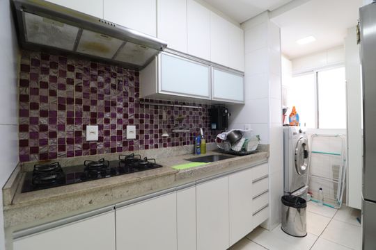 Cozinha de apartamento para alugar com 2 quartos, 65m² em Centro, Uberlândia