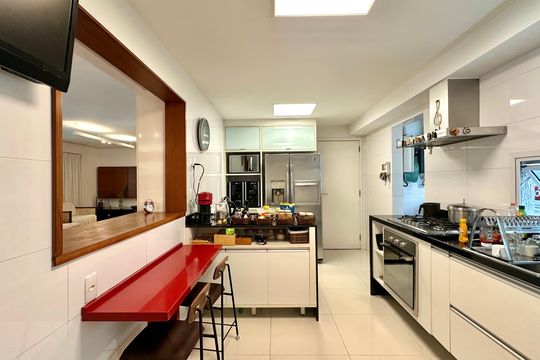 Apartamento para alugar com 4 quartos, 260m² em Leblon, Rio de Janeiro