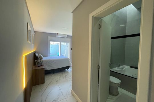 Casa à venda com 3 quartos, 138m² em Canudos, Novo Hamburgo