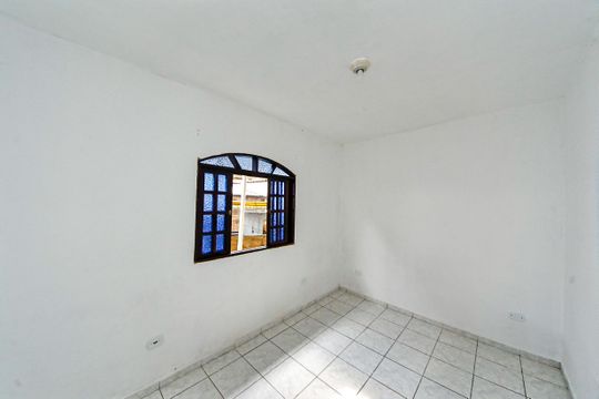 Casa para alugar com 2 quartos, 114m² em Vila Ivg, São Paulo