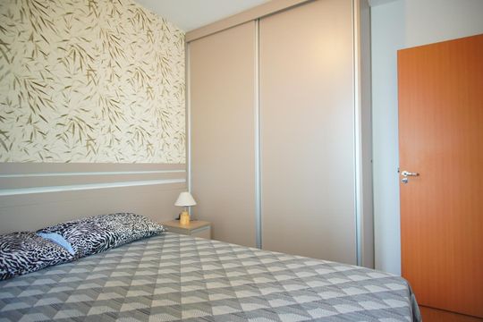 Quarto 1 de apartamento à venda com 2 quartos, 49m² em Humaitá, Porto Alegre