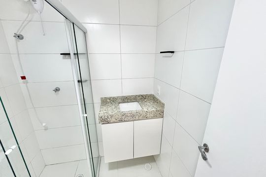 Banheiro de kitnet/studio para alugar com 1 quarto, 30m² em Tucuruvi, São Paulo