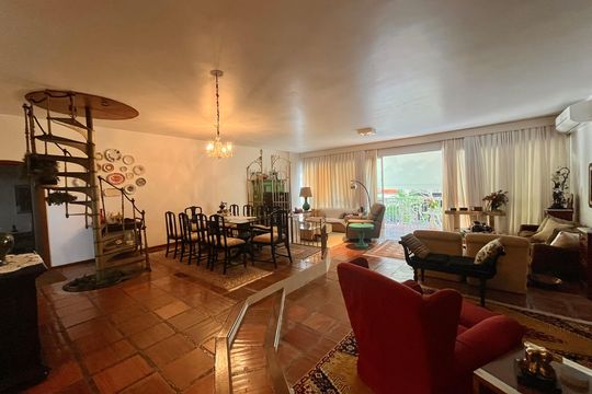 Sala de apartamento à venda com 4 quartos, 205m² em Leblon, Rio de Janeiro