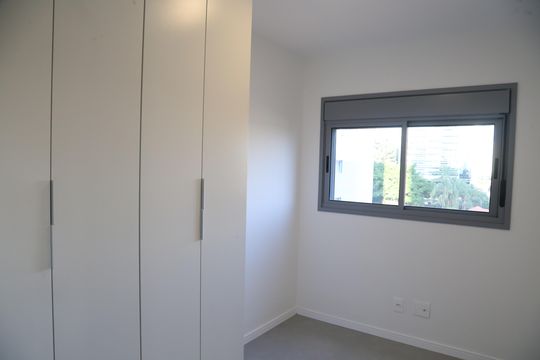 Apartamento à venda com 2 quartos, 40m² em Vila Cordeiro, São Paulo