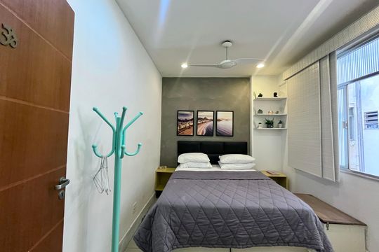 Quarto de apartamento à venda com 1 quarto, 28m² em Copacabana, Rio de Janeiro