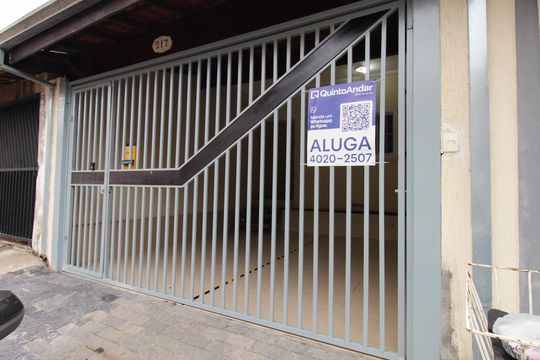 Garagem de casa para alugar com 2 quartos, 136m² em Vila Industrial, São José dos Campos