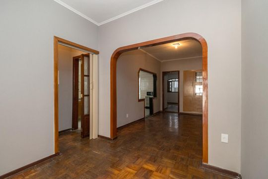 Casa para alugar com 4 quartos, 300m² em São Mateus, São Paulo