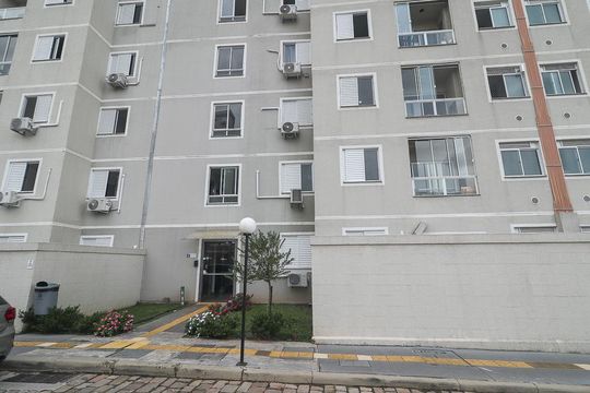 Fachada de apartamento à venda com 2 quartos, 44m² em Costa E Silva, Porto Alegre