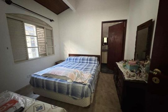 Suíte de casa à venda com 2 quartos, 133m² em Cidade São Francisco, São Paulo