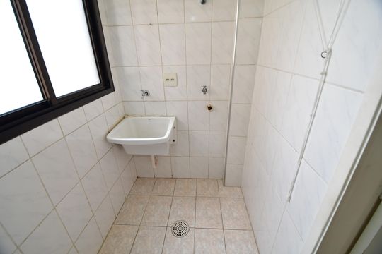 Área de Serviço de apartamento para alugar com 3 quartos, 75m² em Vila Guararapes, Campinas