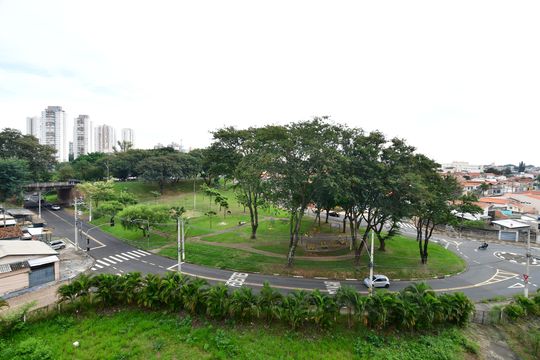  Sala - Vista de apartamento à venda com 3 quartos, 75m² em Vila Guararapes, Campinas