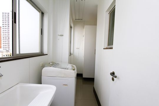 Área de Serviço de apartamento à venda com 4 quartos, 140m² em Centro, Belo Horizonte