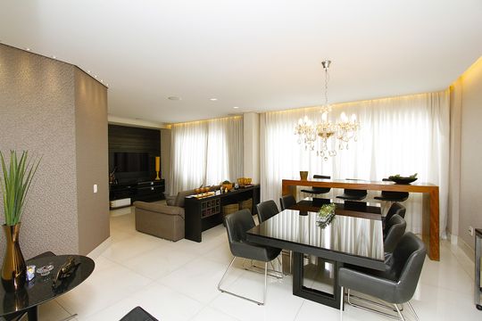 Apartamento à venda com 4 quartos, 140m² em Centro, Belo Horizonte