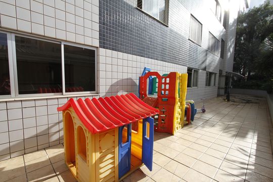 Área comum - Playground de apartamento à venda com 4 quartos, 140m² em Centro, Belo Horizonte