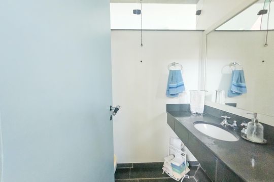 Casa de Condomínio para alugar com 4 quartos, 500m² em Balneario Praia do Pernambuco, Guarujá
