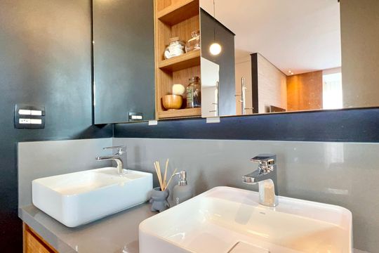 Banheiro da Suíte 2 de apartamento à venda com 2 quartos, 165m² em Jardim Paulista, São Paulo