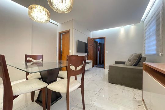 Apartamento à venda com 3 quartos, 90m² em Ouro Preto, Belo Horizonte