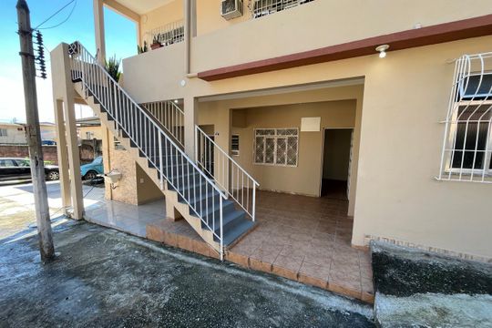 Quintal de casa para alugar com 1 quarto, 49m² em Parque Lafaiete, Duque de Caxias