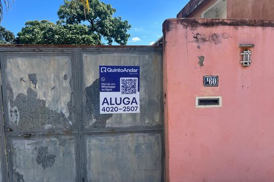 Fachada de casa para alugar com 1 quarto, 49m² em Parque Lafaiete, Duque de Caxias