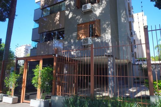 Fachada do Prédio de apartamento à venda com 3 quartos, 229m² em Petrópolis, Porto Alegre