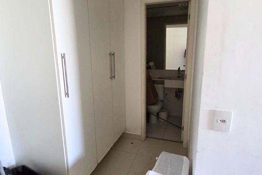 Banheiro de apartamento à venda com 3 quartos, 108m² em Vila Augusta, Guarulhos