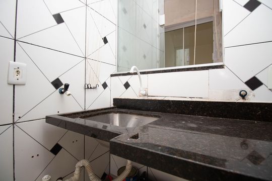 Cozinha e Área de Serviço de apartamento para alugar com 2 quartos, 94m² em Sria Ii (polo de Moda), Brasília