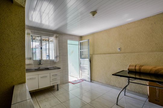 Cozinha 2 de apartamento à venda com 4 quartos, 134m² em Vila Luzita, Santo André
