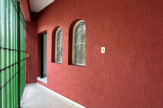 Área externa de casa para alugar com 1 quarto, 90m² em Vila Alpina, São Paulo