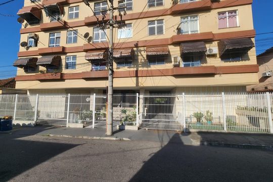 Fachada de apartamento para alugar com 2 quartos, 65m² em Brasilândia, São Gonçalo