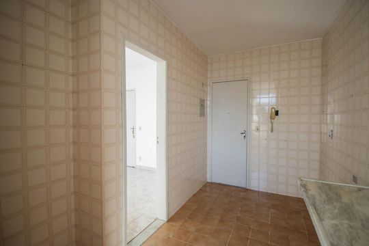 Área de Serviço de apartamento para alugar com 2 quartos, 65m² em Brasilândia, São Gonçalo
