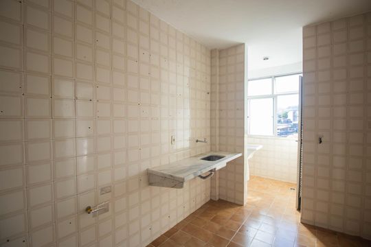 Área de Serviço de apartamento para alugar com 2 quartos, 65m² em Brasilândia, São Gonçalo