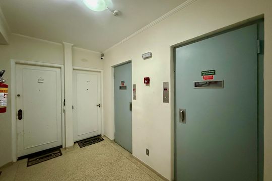 Hall Apartamento de apartamento à venda com 3 quartos, 84m² em Cidade Monções, São Paulo