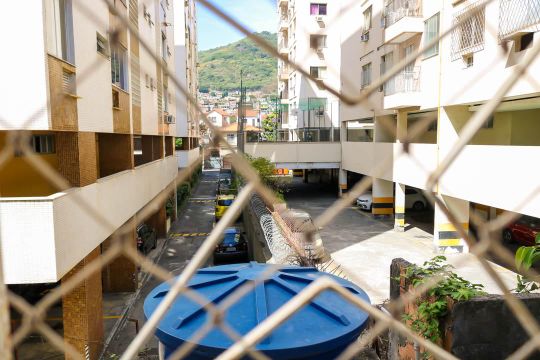 Vista do Quarto  de apartamento para alugar com 2 quartos, 52m² em Lins de Vasconcelos, Rio de Janeiro