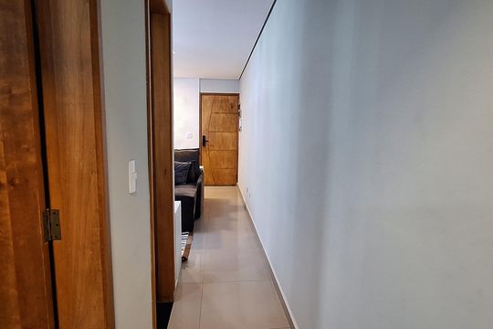 Corredor de apartamento à venda com 2 quartos, 102m² em Vila Curuçá, Santo André