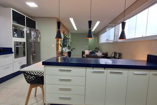 Detalhe da cozinha de apartamento à venda com 2 quartos, 102m² em Vila Curuçá, Santo André
