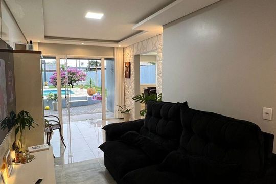 Casa à venda com 3 quartos, 220m² em Santo Afonso, Novo Hamburgo
