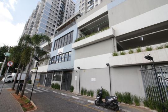 Fachada de apartamento à venda com 2 quartos, 48m² em Centro, Osasco