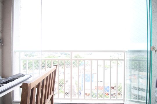 Varanda Sala de apartamento à venda com 2 quartos, 48m² em Jardim Umarizal, São Paulo