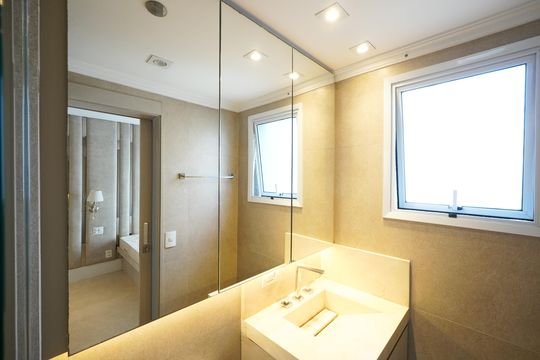 Suíte de apartamento à venda com 2 quartos, 68m² em Vila Dom Pedro I, São Paulo
