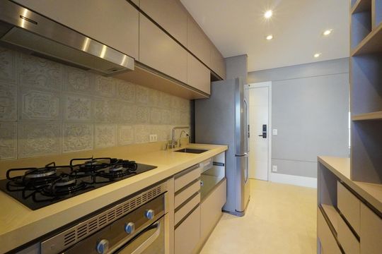Cozinha de apartamento à venda com 2 quartos, 68m² em Vila Dom Pedro I, São Paulo