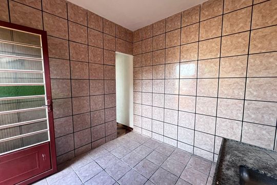 Casa para alugar com 1 quarto, 40m² em Maria Goretti, Belo Horizonte