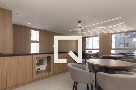 Kitnet/Studio à venda com 1 quarto, 25m² em Pinheiros, São Paulo
