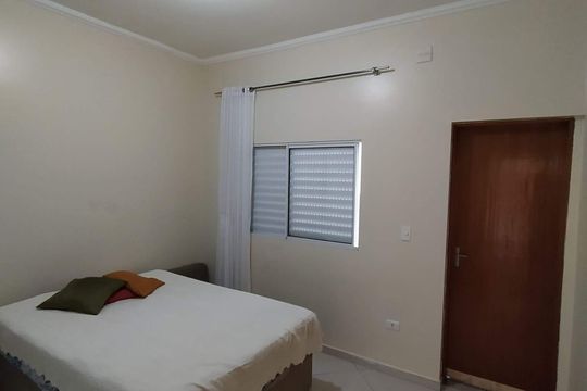 Quarto de casa à venda com 3 quartos, 204m² em Vila Nhocuné, São Paulo