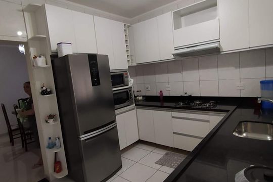 Cozinha de casa à venda com 3 quartos, 204m² em Vila Nhocuné, São Paulo
