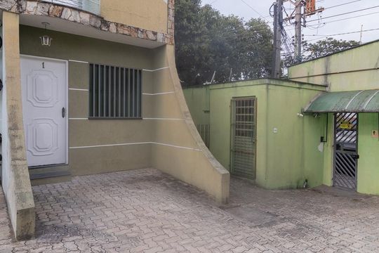 Garagem de casa de condomínio para alugar com 2 quartos, 54m² em Vila Ré, São Paulo