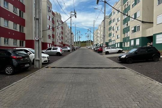 Área externa de apartamento para alugar com 2 quartos, 44m² em Campo Novo, Porto Alegre